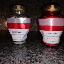 Powiększ zdjęcie Znicze zapalone przez nauczycieli z Dobromierza 