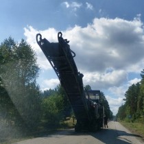 Powiększ zdjęcie Rozpoczęcie prac na zniszczonej drodze powiatowej na odcinku Biadaszek – Włoszczowa