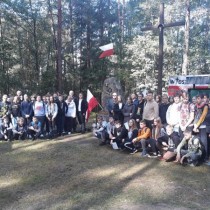Powiększ zdjęcie Uczestnicy lekcji historii