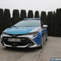 Powiększ zdjęcie Nowy radiowóz marki Toyota Corolla.