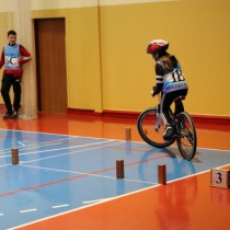 Powiększ zdjęcie Przejazd przez rowerowy tor przeszkód