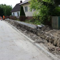 Powiększ zdjęcie Budowa chodnika w Tarnawej Górze