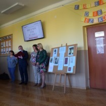 Powiększ zdjęcie Wicestarosta Łukasz Karpiński odczytał list Prezydenta RP  