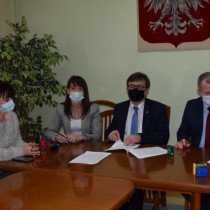 Powiększ zdjęcie 