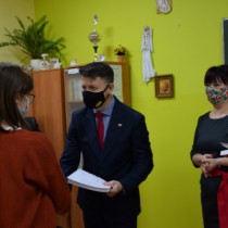 Powiększ zdjęcie 