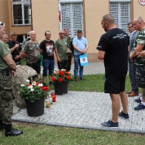 Powiększ zdjęcie Wspólna modlitwa w intencji Bohaterów - mieszkańców ziemi włoszczowskiej poległych w walkach o niepodległość oraz pomordowanych i więzionych w okresie sowieckiej okupacji i komunistycznego zniewolenia w latach 1945 - 1956