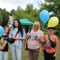 Powiększ zdjęcie Uczestnicy pikniku „Świętokrzyskie dla Ukrainy