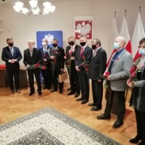 Powiększ zdjęcie 