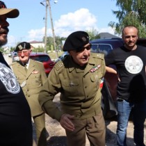 Powiększ zdjęcie Major Bogdan Eubich, żołnierz Brygady Świętokrzyskiej Narodowych Sił Zbrojnych.