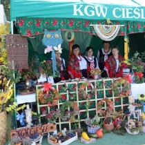 Powiększ zdjęcie Stoisko KGW Cieśle.