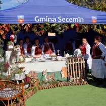 Powiększ zdjęcie Klub 