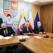 Powiększ zdjęcie 