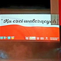 Powiększ zdjęcie Scena%20w%20Wojewódzkim%20Domu%20Kultury%20podczas%20koncertu.