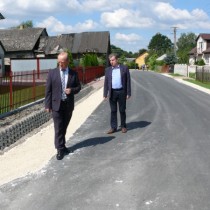 Powiększ zdjęcie Droga powiatowa Kossów - Chycza