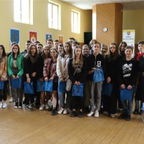 Powiększ zdjęcie Uczestnicy spotkania z Wicestarostą Łukaszem Karpińskim, Członkami Zarządu Powiatu Małgorzatą Gustą i Rafałem Pacanowskim oraz Sekretarzem Powiatu Cezarym Nowakiem