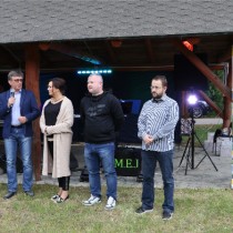 Powiększ zdjęcie Starosta Włoszczowski Dariusz Czechowski wita uczestników 