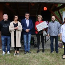 Powiększ zdjęcie Organizatorzy 