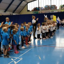 Powiększ zdjęcie Przedszkolaki biorące udział w Olimpiadzie