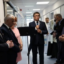 Powiększ zdjęcie Głos zabiera Starosta Włoszczowski Dariusz Czechowski