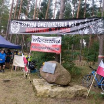 Powiększ zdjęcie Pomnik w Lasocinie