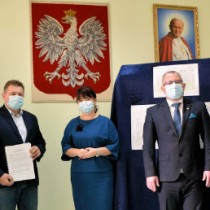 Powiększ zdjęcie 