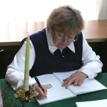 Powiększ zdjęcie Teresa%20Ostrowska