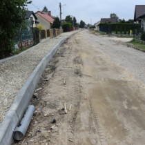 Powiększ zdjęcie Ulica Ogrodowa we Włoszczowie w trakcie rozbudowy
