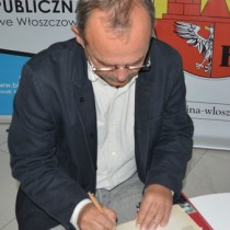 Powiększ zdjęcie 
