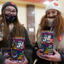 Powiększ zdjęcie Wolontariuszki WOŚP