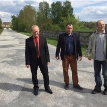 Powiększ zdjęcie Droga powiatowa w Czostkowie