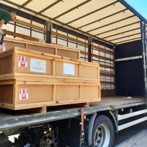 Powiększ zdjęcie Dostawa sprzętu do włoszczowskiego szpitala