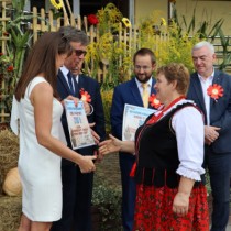 Powiększ zdjęcie Wręczenie symbolicznych czeków za udział w Konkursie na 