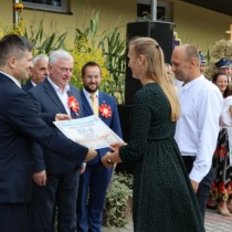 Powiększ zdjęcie Wręczenie symbolicznych czeków za udział w Konkursie na 