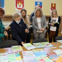 Powiększ zdjęcie Obrady%20Komisji%20Konkursowej