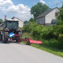 Powiększ zdjęcie Koszenie poboczy