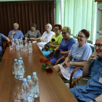 Powiększ zdjęcie Załoga ZOZ Włoszczowa na spotkaniu z Wojewodą Świętokrzyskim