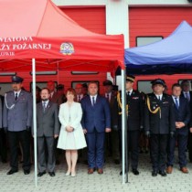 Powiększ zdjęcie Uczestnicy powiatowych obchodów Dnia Strażaka