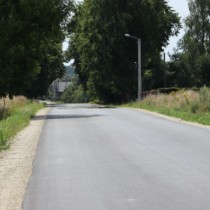 Powiększ zdjęcie Zmodernizowany odcinek drogi powiatowej Kossów – Kwilina
