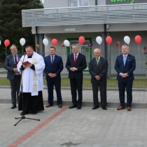 Powiększ zdjęcie Poświęcenie obiektu przez ks. Piotra Kucharza.