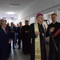 Powiększ zdjęcie 