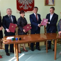 Powiększ zdjęcie 
