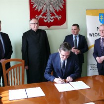 Powiększ zdjęcie 