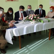 Powiększ zdjęcie 
