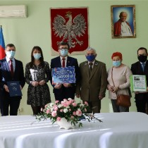 Powiększ zdjęcie 