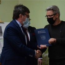 Powiększ zdjęcie 