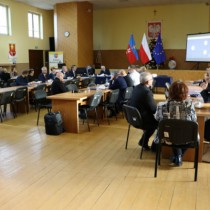 Powiększ zdjęcie XLIV sesja Rady Powiatu Włoszczowskiego