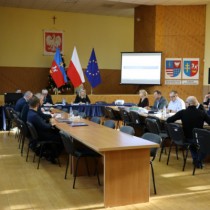 Powiększ zdjęcie XLIV sesja Rady Powiatu Włoszczowskiego