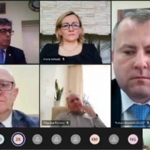 Powiększ zdjęcie Sesja%20Rady%20Powiatu%20Włoszczowskiego%20(zrzut%20z%20ekranu)