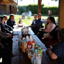 Powiększ zdjęcie Właściciele gospodarstw agroturystycznych opowiadają o swojej ofercie