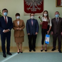 Powiększ zdjęcie 